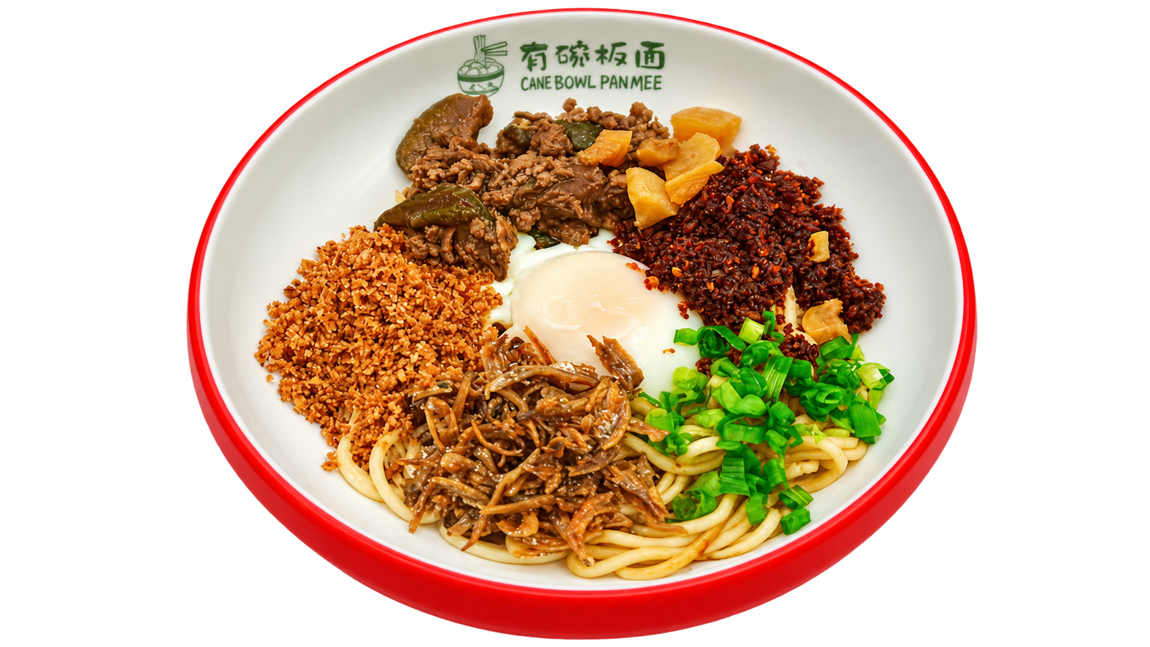 招牌辣椒板面，配溏心蛋、肉碎和虾米辣椒